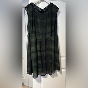 Green and Black Striped Knee-Length Sleeveless Dress